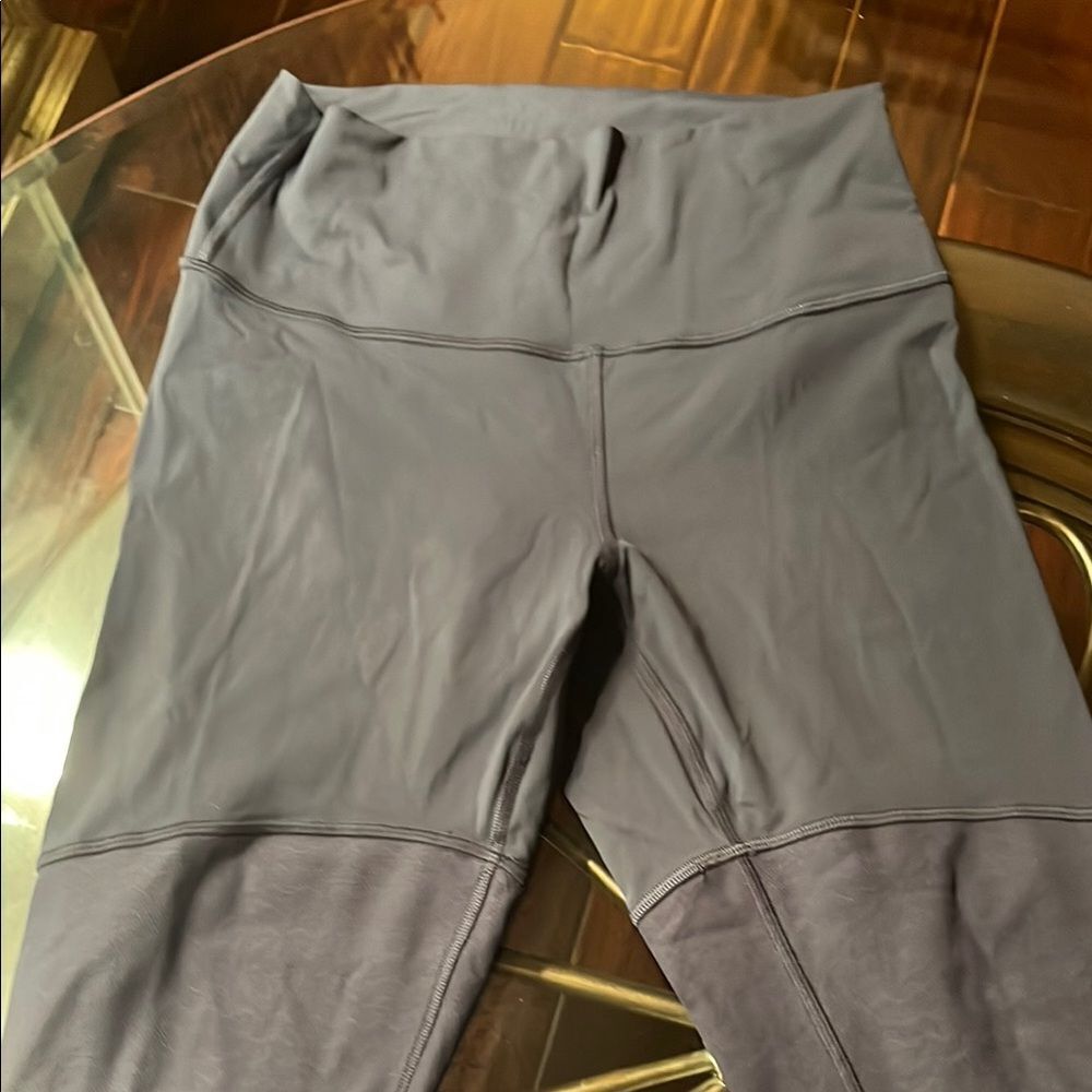 NWOT Lululemon Greyish Blue Mesh Leggings - Picture 2 of 4